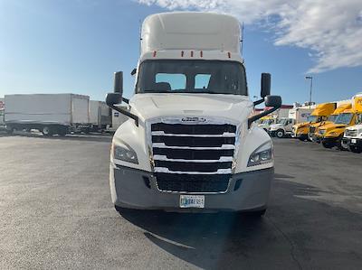 Used 2020 Freightliner Cascadia - photo 1