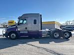 Used 2020 Freightliner Cascadia Detroit DD15AT Semi Truck with Sleeper Cab for sale #289660 - photo 4