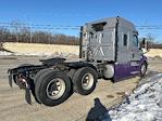Used 2020 Freightliner Cascadia Detroit DD15AT Semi Truck with Sleeper Cab for sale #289660 - photo 7