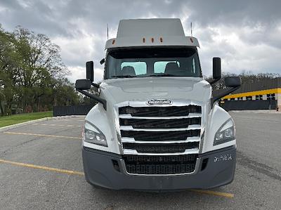 Used 2020 Freightliner Cascadia Detroit DD13 Semi Truck for sale #289821 - photo 2