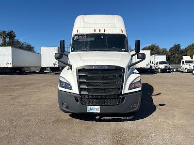 Used 2020 Freightliner Cascadia - photo 1