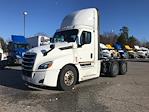 Used 2020 Freightliner Cascadia Detroit DD15AT Semi Truck for sale #290244 - photo 3