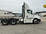 Used 2020 Freightliner Cascadia Detroit DD15AT Semi Truck for sale #290252 - photo 8