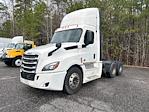 Used 2020 Freightliner Cascadia Detroit DD15AT Semi Truck for sale #290253 - photo 3