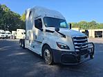 Used 2020 Freightliner Cascadia Detroit DD15AT Semi Truck with Sleeper Cab for sale #291365 - photo 1