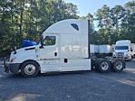Used 2020 Freightliner Cascadia Detroit DD15AT Semi Truck with Sleeper Cab for sale #291365 - photo 4