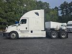 Used 2020 Freightliner Cascadia Detroit DD15AT Semi Truck with Sleeper Cab for sale #291378 - photo 4