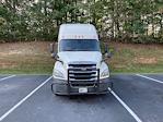 Used 2020 Freightliner Cascadia Detroit DD15AT Semi Truck with Sleeper Cab for sale #291381 - photo 2