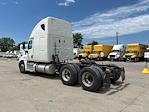 Used 2020 Freightliner Cascadia Detroit DD15AT Semi Truck with Sleeper Cab for sale #291518 - photo 5
