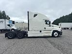 Used 2020 Freightliner Cascadia Detroit DD15AT Semi Truck with Sleeper Cab for sale #292224 - photo 8