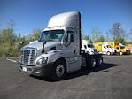 Used 2020 Freightliner Cascadia Detroit DD13 Semi Truck for sale #292691 - photo 3