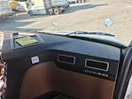 Used 2020 Freightliner Cascadia Detroit DD15AT Semi Truck with Sleeper Cab for sale #295167 - photo 14
