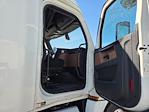 Used 2020 Freightliner Cascadia Detroit DD15AT Semi Truck with Sleeper Cab for sale #295168 - photo 13