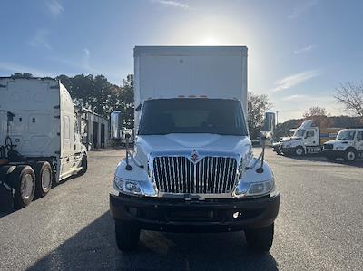 Used 2020 International MV Box Truck with Liftgate for sale #295230 - photo 2