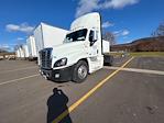 Used 2020 Freightliner Cascadia Detroit DD13 Semi Truck for sale #295509 - photo 2