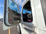 Used 2020 Freightliner Cascadia Detroit DD13 Semi Truck for sale #295509 - photo 7