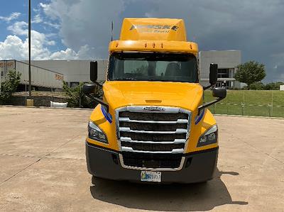 Used 2020 Freightliner Cascadia Detroit DD13 Semi Truck for sale #296075 - photo 2