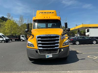 Used 2020 Freightliner Cascadia Detroit DD13 Semi Truck for sale #296086 - photo 2