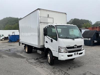 Used 2020 Hino 195 Single Cab Box Truck with Liftgate for sale #296715 - photo 1