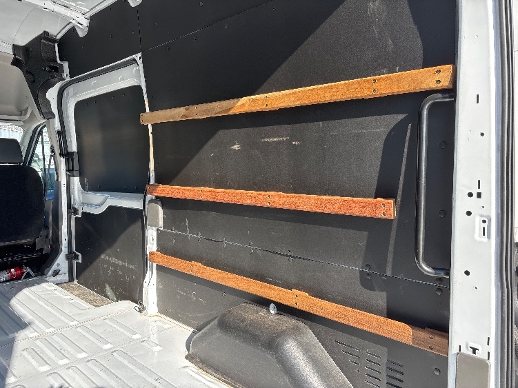 Used 2023 Ford Transit 250 - photo 13