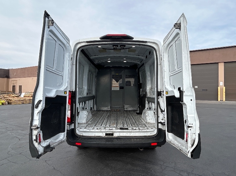 Used 2020 Ford Transit 250 - photo 8