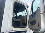 Used 2018 Freightliner Cascadia Detroit DD13 Semi Truck for sale #300178 - photo 23