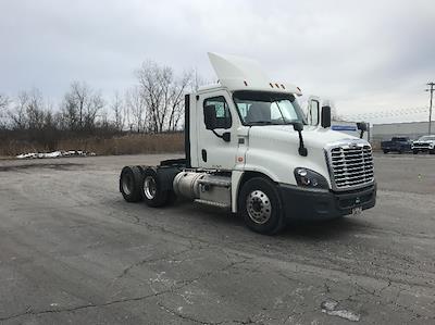 Used 2018 Freightliner Cascadia Detroit DD13 Semi Truck for sale #300189 - photo 1