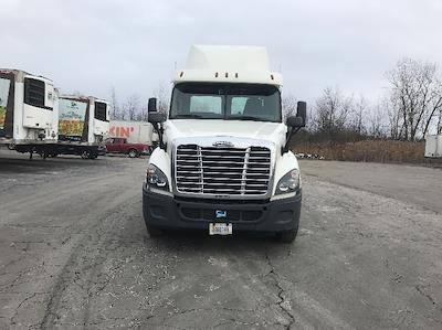 Used 2018 Freightliner Cascadia Detroit DD13 Semi Truck for sale #300189 - photo 2