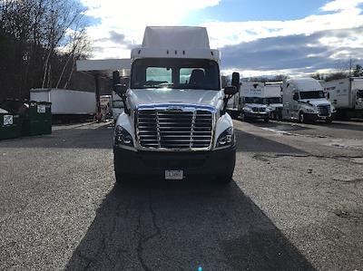 Used 2018 Freightliner Cascadia Detroit DD13 Semi Truck for sale #300197 - photo 2