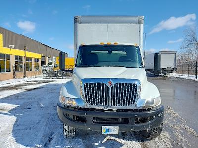 Used 2020 International MV Box Truck with Liftgate for sale #301339 - photo 2
