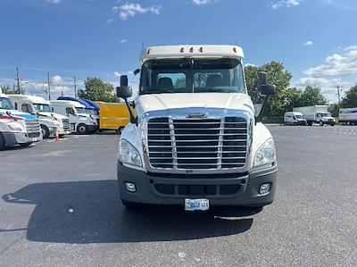Used 2020 Freightliner Cascadia Detroit DD13 Semi Truck for sale #301437 - photo 2