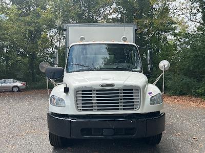 Used 2020 Freightliner M2 106 Glass Body for sale #302132 - photo 2
