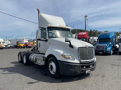 Used 2020 International LT Cummins X15 Semi Truck for sale #302198 - photo 1