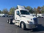 Used 2020 Freightliner Cascadia Detroit DD15AT Semi Truck for sale #302645 - photo 1