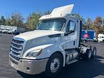 Used 2020 Freightliner Cascadia Detroit DD15AT Semi Truck for sale #302646 - photo 1