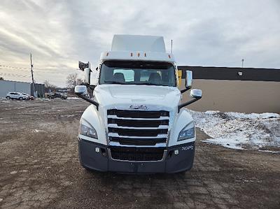 Used 2020 Freightliner Cascadia Detroit DD13 Semi Truck for sale #303043 - photo 2