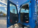Used 2019 Freightliner Cascadia Detroit DD13 Semi Truck for sale #303090 - photo 9