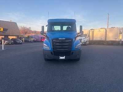 Used 2019 Freightliner Cascadia Detroit DD13 Semi Truck for sale #303096 - photo 2