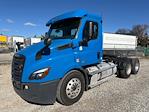 Used 2019 Freightliner Cascadia Detroit DD13 Semi Truck for sale #303116 - photo 3
