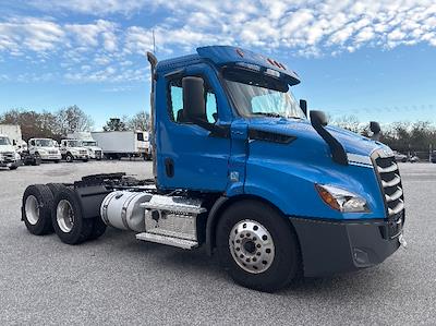 Used 2019 Freightliner Cascadia Detroit DD13 Semi Truck for sale #303125 - photo 1