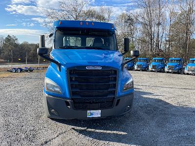 Used 2019 Freightliner Cascadia Detroit DD13 Semi Truck for sale #303129 - photo 2