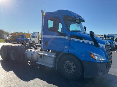 Used 2019 Freightliner Cascadia Detroit DD13 Semi Truck for sale #303135 - photo 1