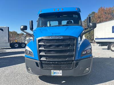 Used 2019 Freightliner Cascadia Detroit DD13 Semi Truck for sale #303141 - photo 2