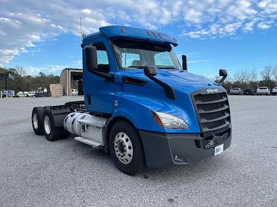 Used 2019 Freightliner Cascadia Detroit DD13 Semi Truck for sale #303147 - photo 1