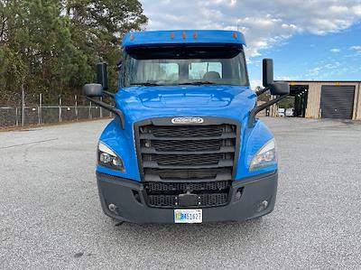 Used 2019 Freightliner Cascadia Detroit DD13 Semi Truck for sale #303147 - photo 2