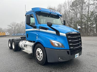 Used 2019 Freightliner Cascadia Detroit DD13 Semi Truck for sale #303148 - photo 1
