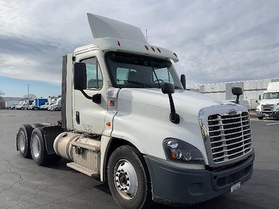Used 2018 Freightliner Cascadia Detroit DD13 Semi Truck for sale #303237 - photo 1