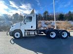 Used 2018 Freightliner Cascadia Detroit DD13 Semi Truck for sale #303337 - photo 4