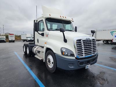Used 2018 Freightliner Cascadia Detroit DD13 Semi Truck for sale #303371 - photo 1