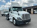 Used 2018 Freightliner Cascadia Detroit DD13 Semi Truck for sale #303415 - photo 1